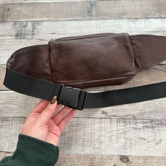Vintage Libaire Brown Pebble Leather Unisex Waist Belt Bag Fanny Pack One Size - Picture 8 of 9